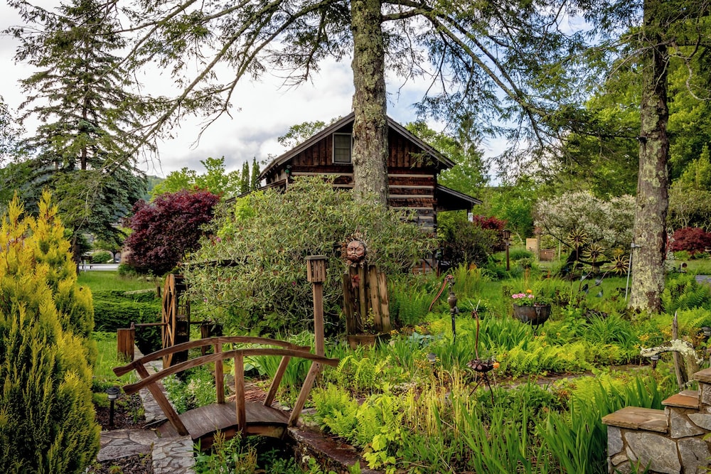 Azalea Garden Inn - photo 41
