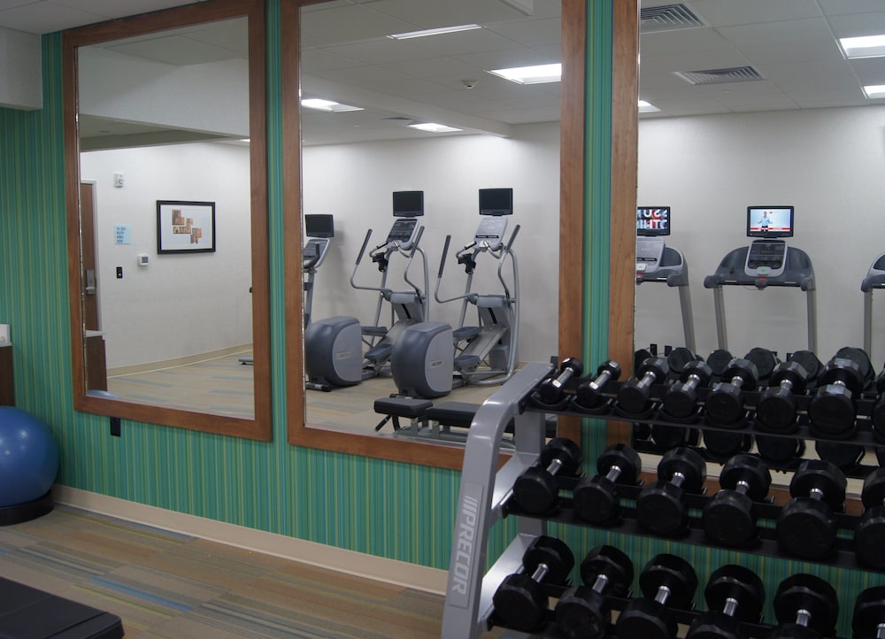 Holiday Inn Express & Suites Austin Round Rock Area by IHG - photo 17
