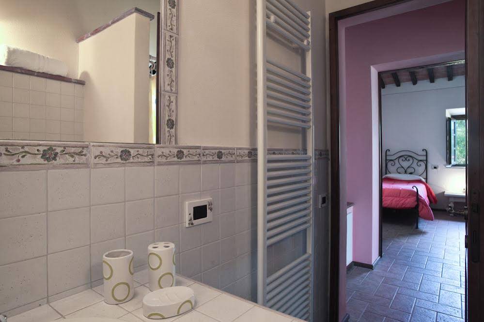 Agriturismo Podere Campaini — 4-Star Luxury Hotel in Volterra, Italy