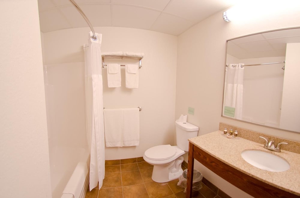 Pleasant Night Inn Carthage Near Fort Drum - photo 21