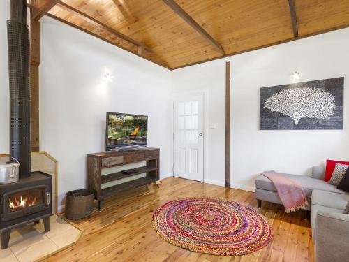 Blue Apple Lodge — 4-Star Luxury Hotel in Richmond, Australia