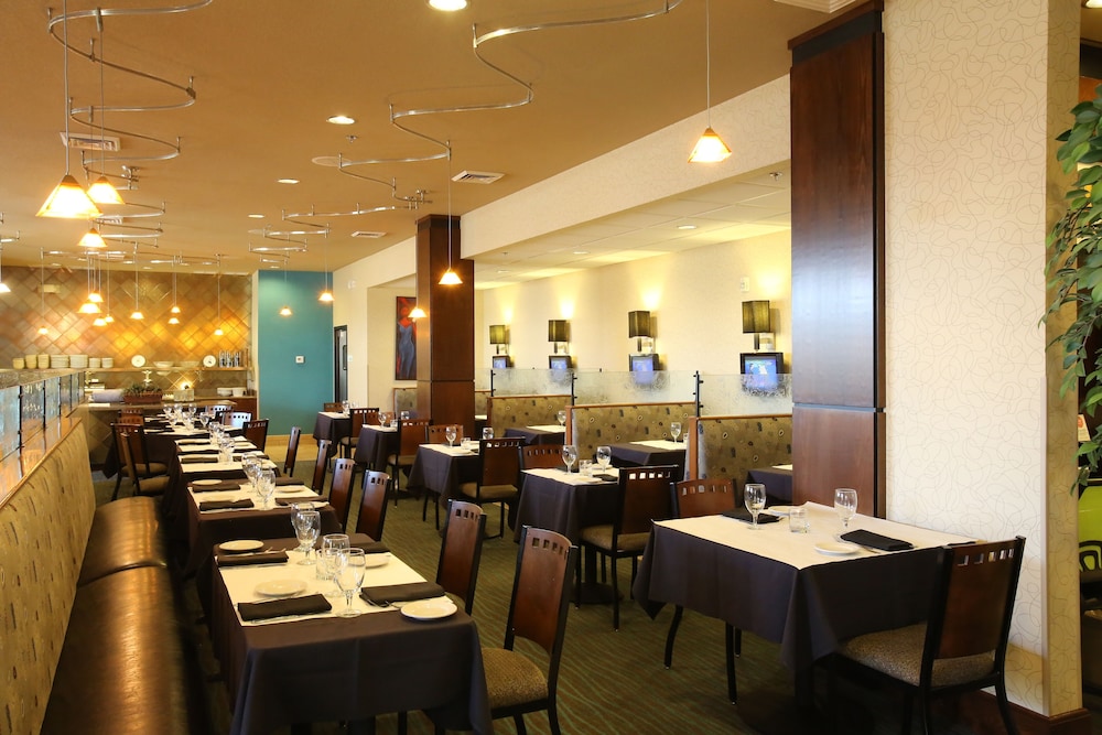Holiday Inn Hotel & Suites Salt Lake City Airport West by IHG - photo 35