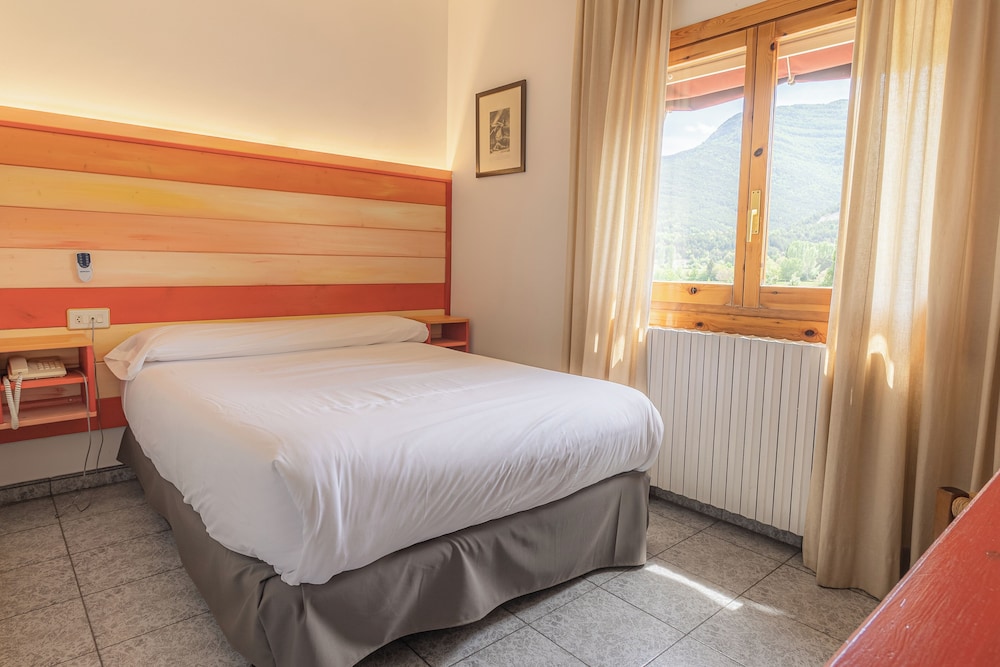 Hostal Rio Ara Bellosta — Fiscal — photo 2