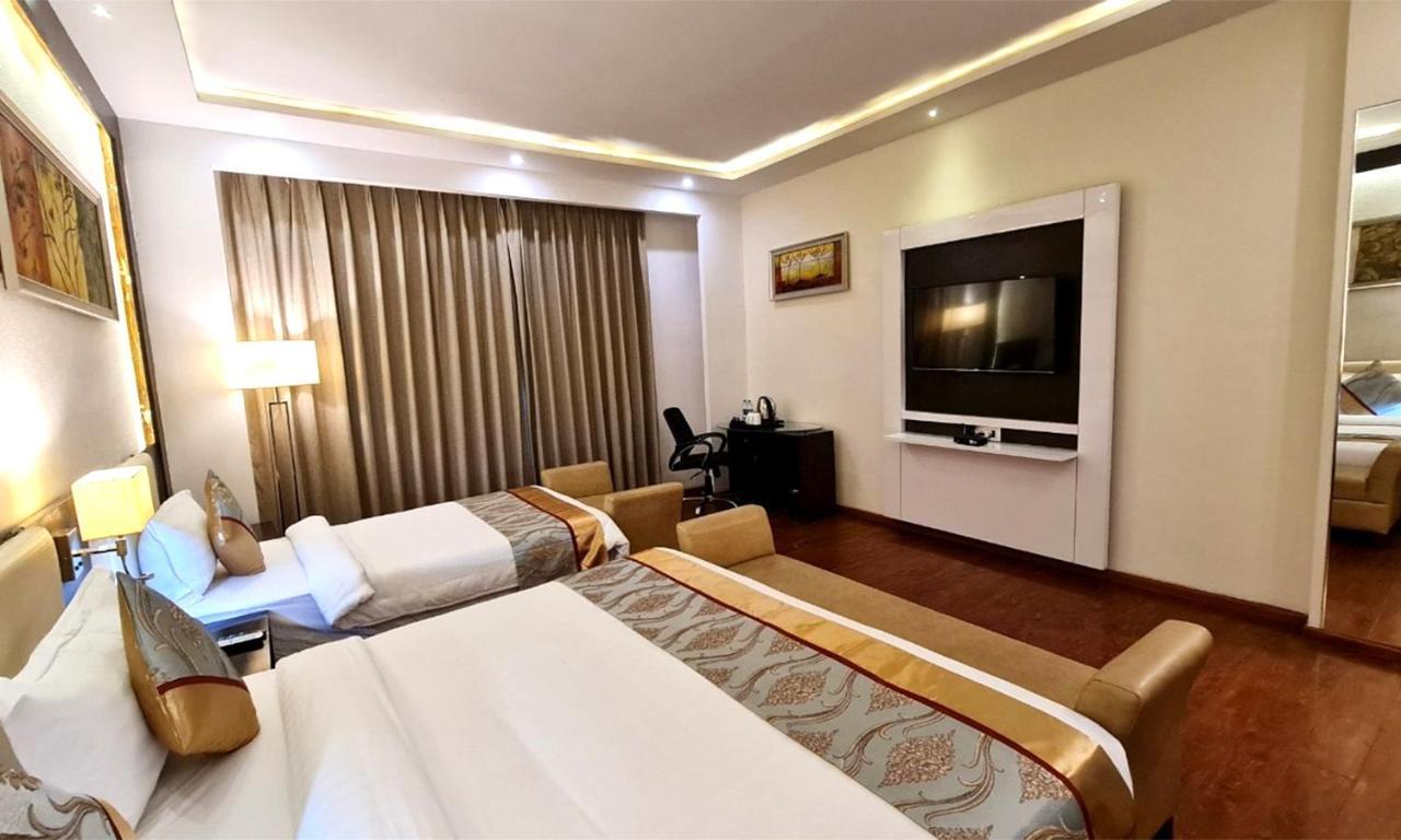 Bravura Gold Resort — 5-Star Luxury Hotel in Meerut, India