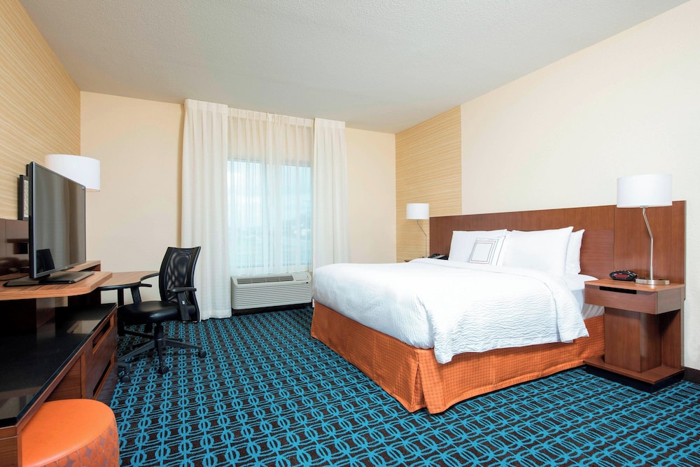Fairfield Inn & Suites Fredericksburg - photo 15