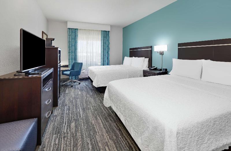 Hampton Inn & Suites Childress - photo 6