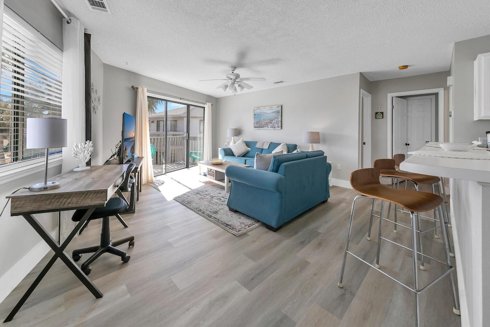 Crystal Village II Unit 16B - photo 14
