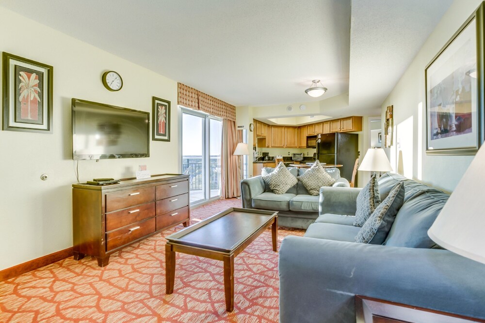 1BR Condo in Bayview Resort - photo 8