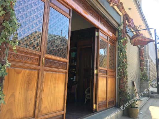 Nuanwo Inn in Tengyue, People's Republic of China