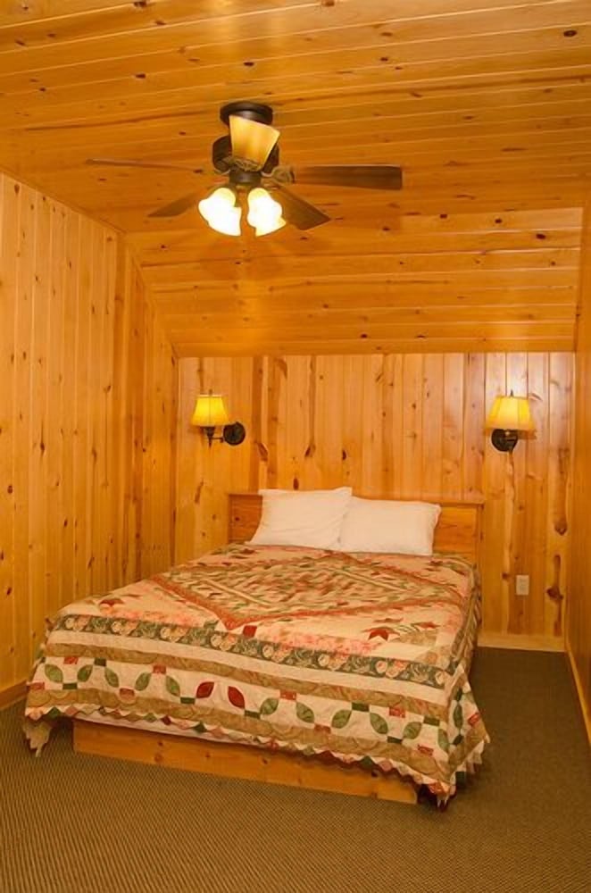 Woodland Beach Resort - photo 48