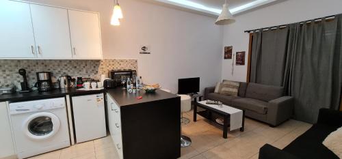 Charalambous Apartment