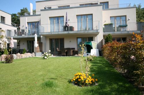 Ferienwohnung Bickbeeren C2 — 4-Star Luxury Hotel in Ostseebad Dierhagen, Germany