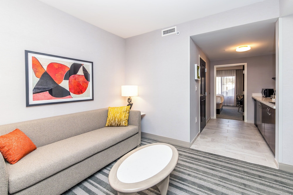 voco The Clair Cincinnati Downtown by IHG - photo 11
