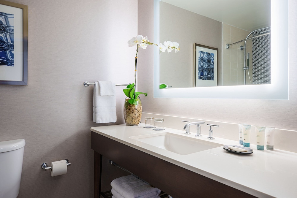 The Westin South Coast Plaza Costa Mesa - photo 25