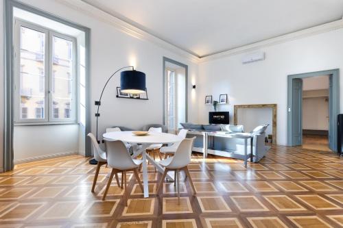 Hostdomus La Marmora Suites — 4-Star Luxury Hotel in Turin, Italy