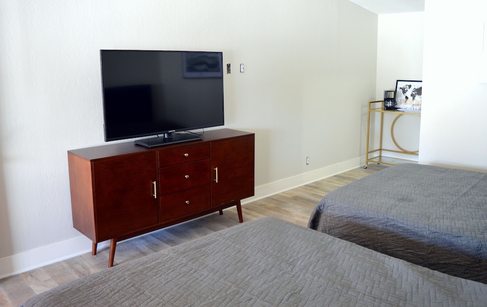 Coastal Suites Resort - photo 4