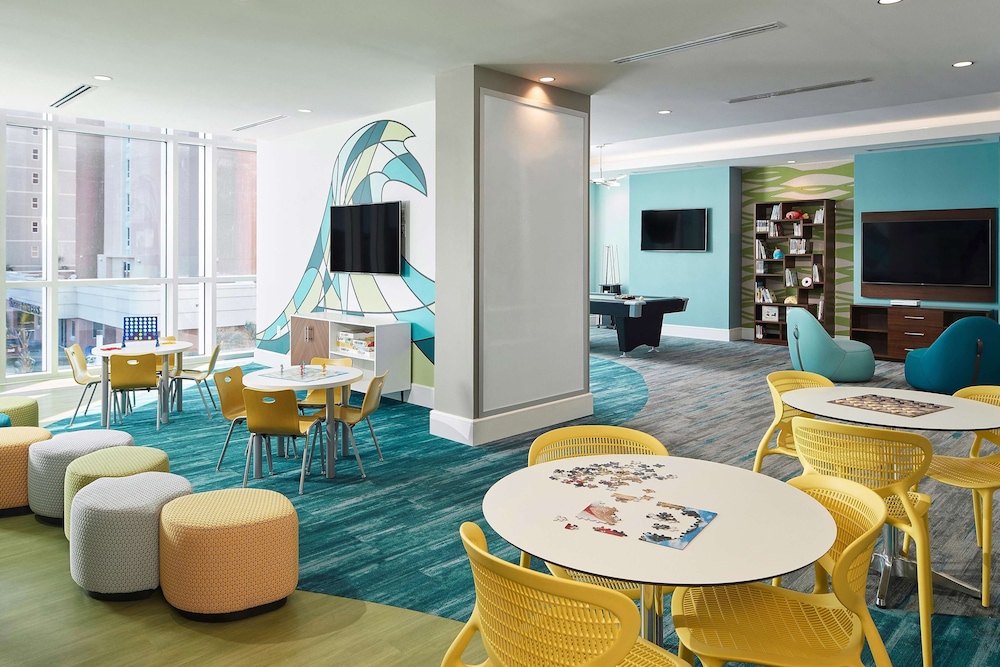 Hilton Grand Vacations Club Ocean Enclave Myrtle Beach - photo 37