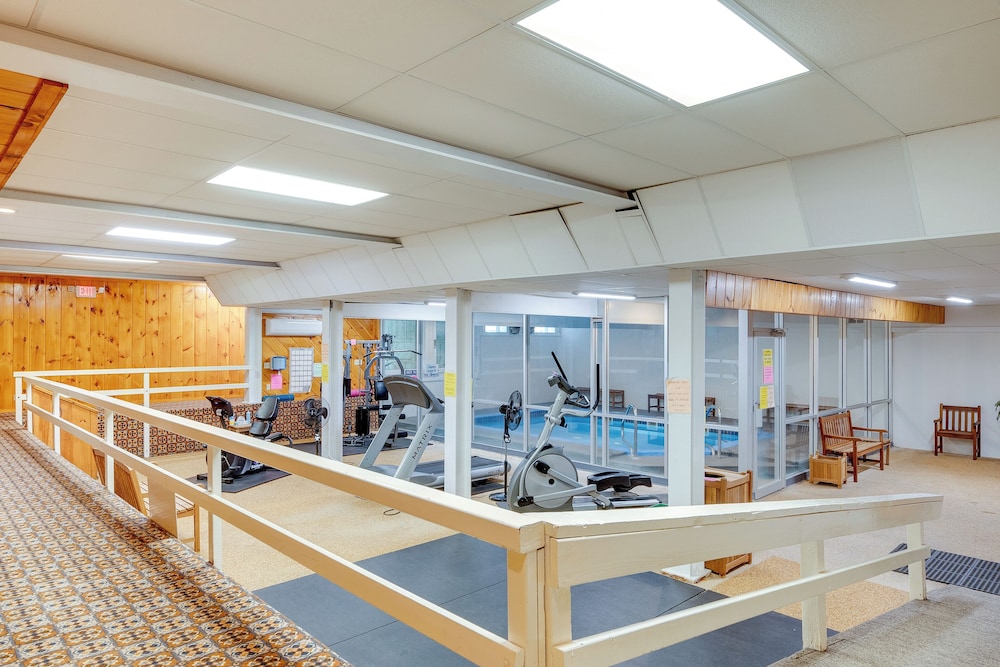 Resort Condo w Loft: 1 Mi to Attitash Mountain - photo 37