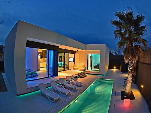 Villa Blanca — L'escala — photo 2