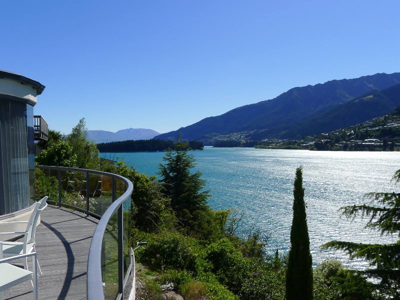 Now Thats a View - carbon neutral hotel in Queenstown