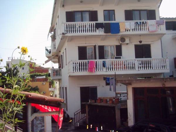Accommodation Milla - last minute hotel in Ulcinj