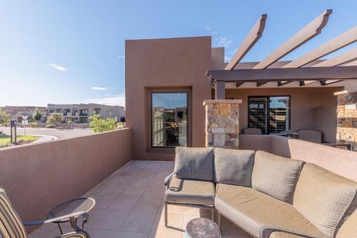 Escape To St George - photo 28