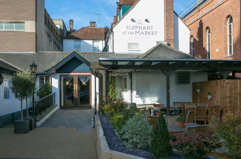 Queens Hotel by Marstons Inns in Newbury, United Kingdom