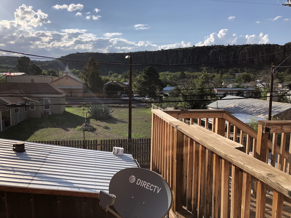 Fort Davis Drug Store Hotel - photo 40