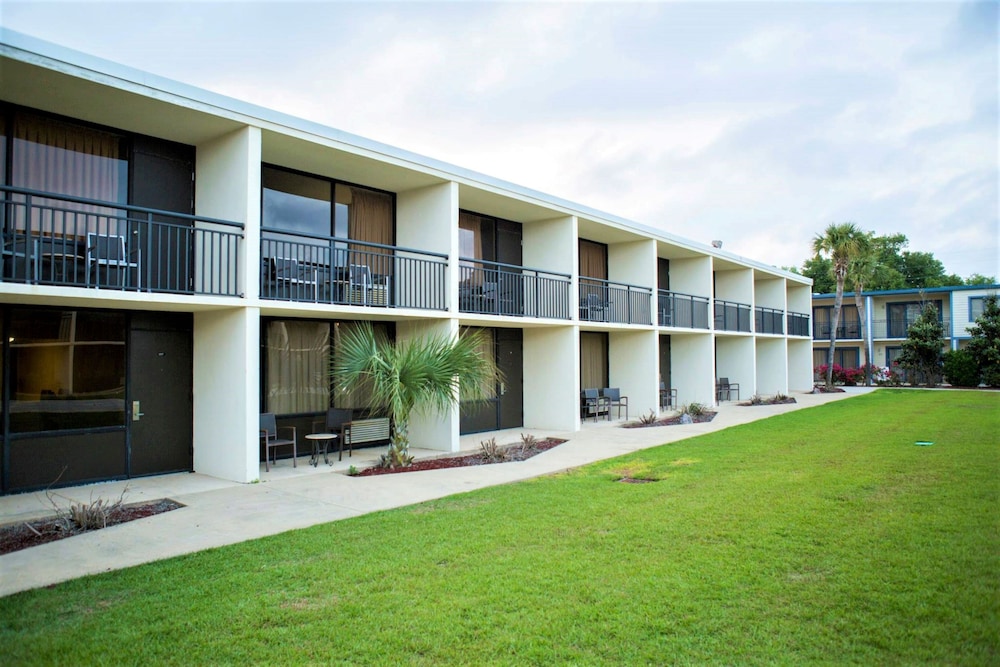 Royal Holiday Beach Resort - photo 32
