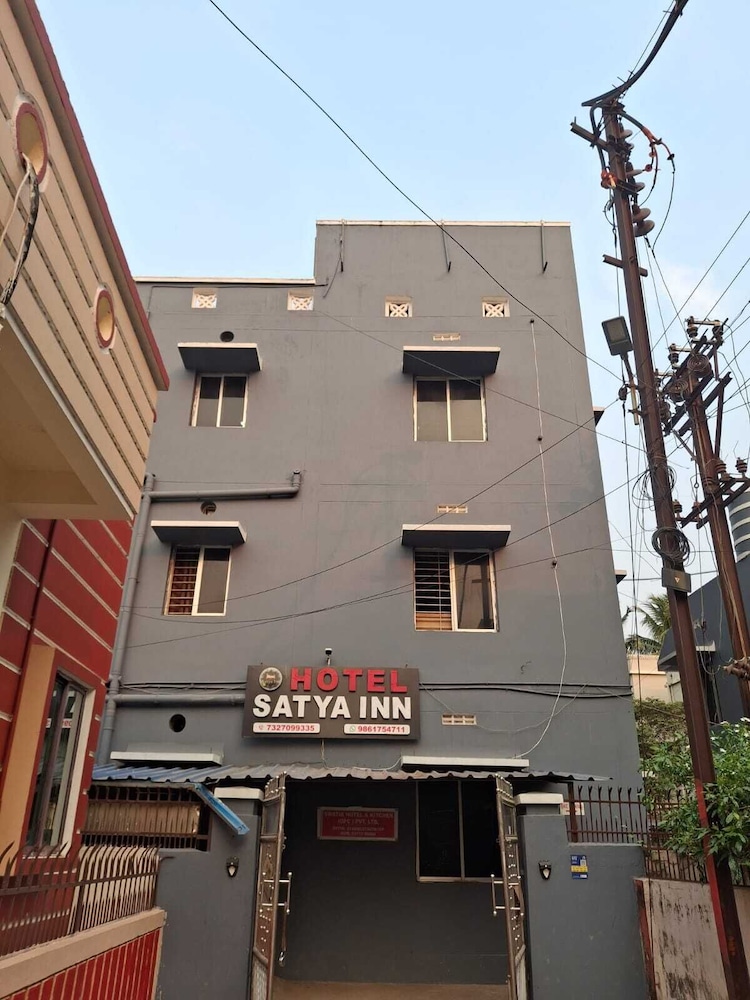 Hotel O Satya Inn — Bhubaneshwar