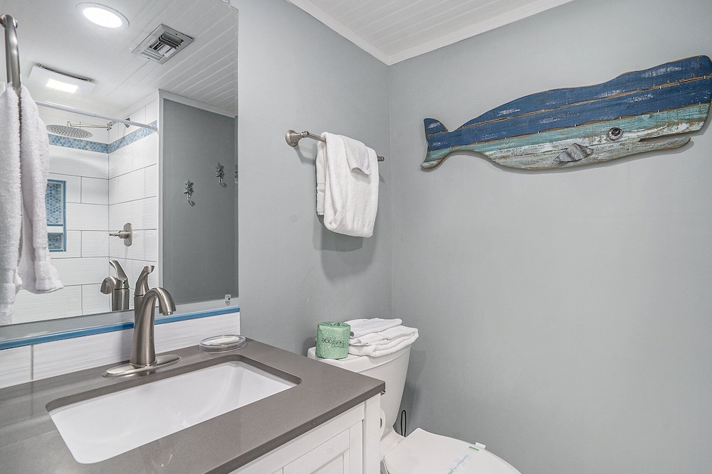 0209 Waters Edge Resort 1 Bedroom Condo by RedAwning - photo 13