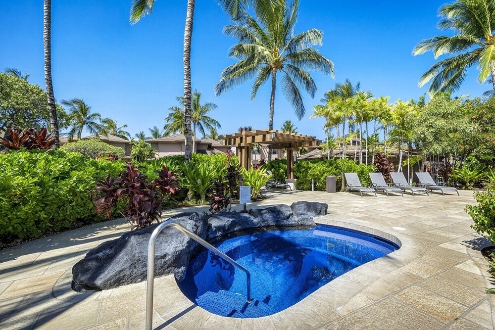 Colony Villas At Waikoloa Beach Resort #204 2 Bedroom Villa by RedAwning - photo 22