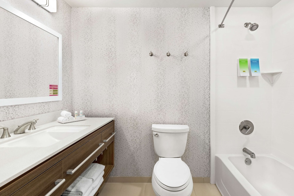 Home2 Suites by Hilton Colorado Springs South - photo 20