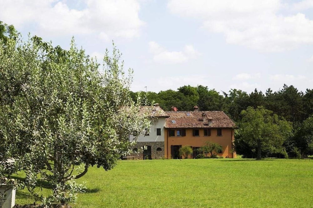 B And B Ca De Taruffi 5100931 — Sasso Marconi