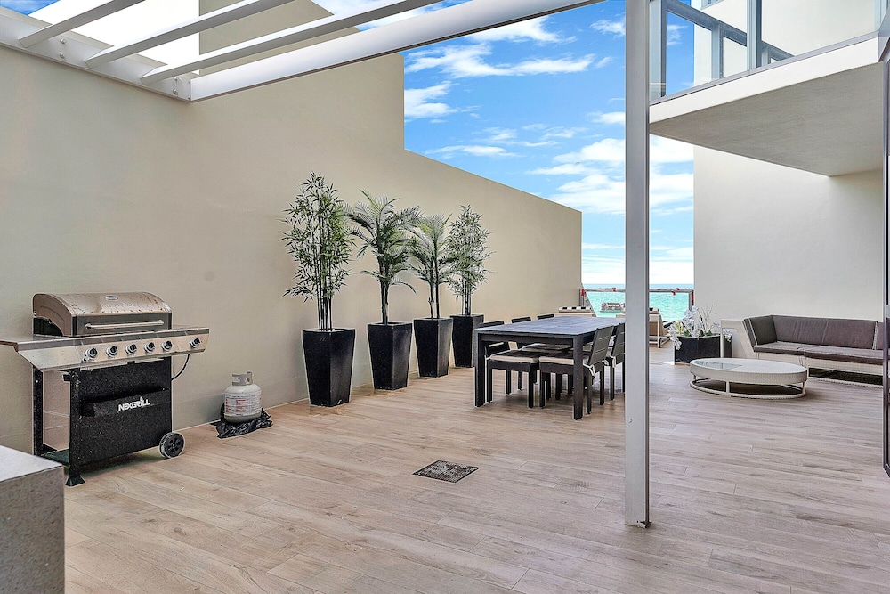 Private Residences at W SoBe by LRMB - photo 69