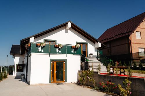 Cerma Bucovina - last minute hotel in Marginea