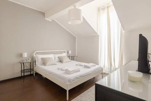 Sky view flat in Milan — 4-Star Luxury Hotel in Milan, Italy