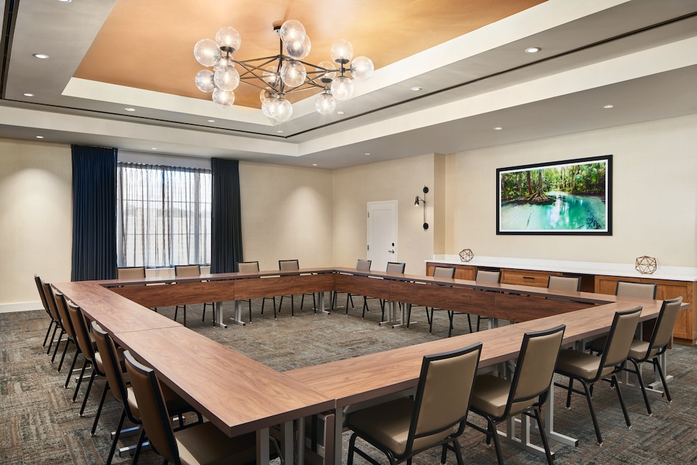 Hotel Indigo Tallahassee Collegetown by IHG - photo 41