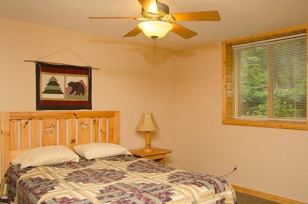Woodland Beach Resort - photo 3