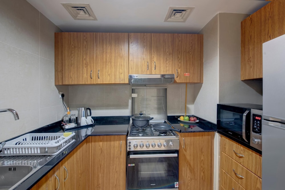 Gloria Hotel and Hotel Apartments