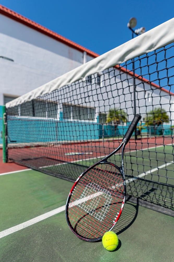 Tennis court