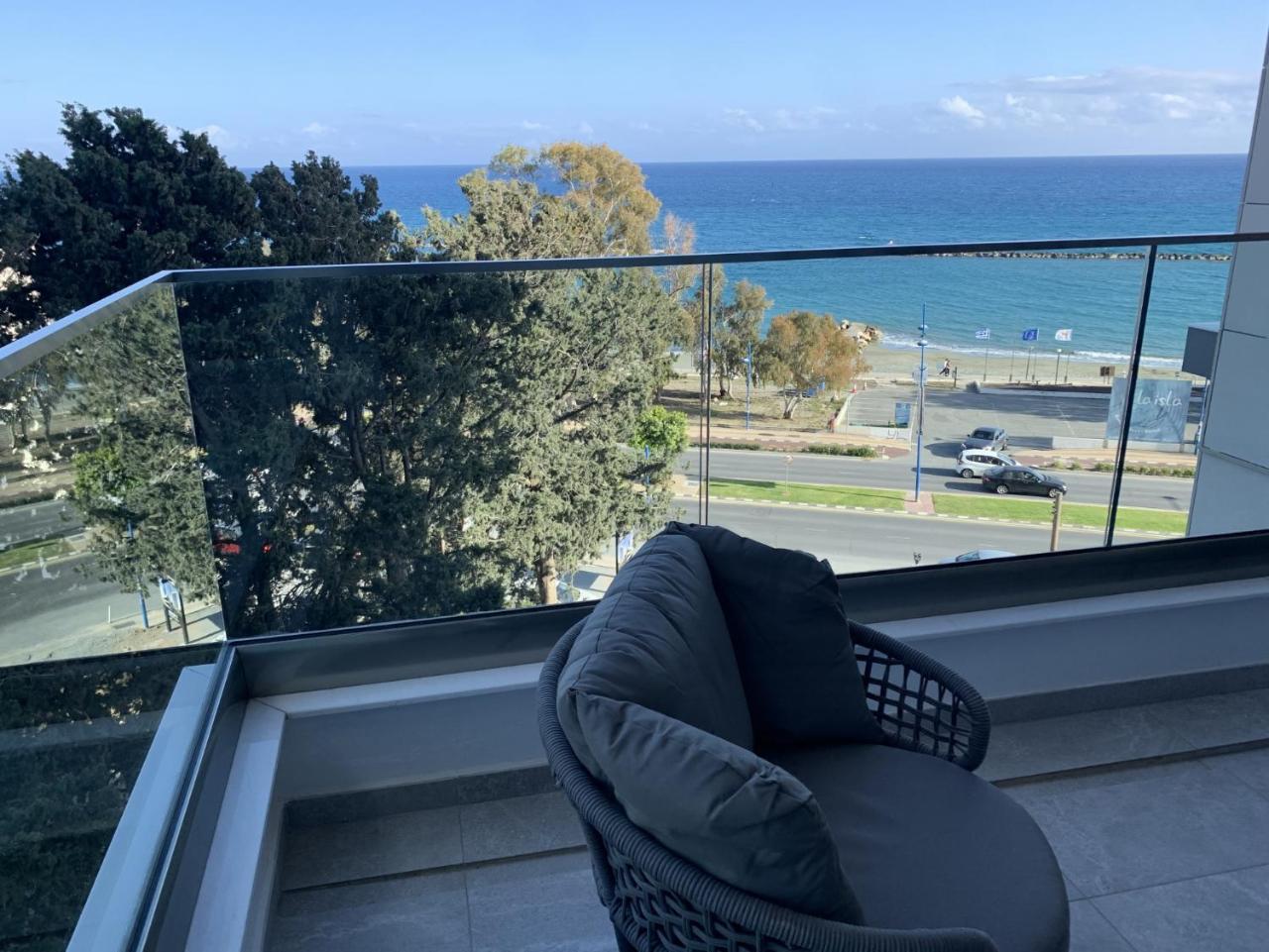 The Address Seafront Luxury 2 Bedroom Residence