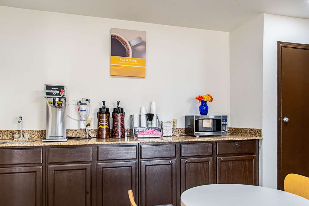 Motel 6 Lebanon IN - photo 28