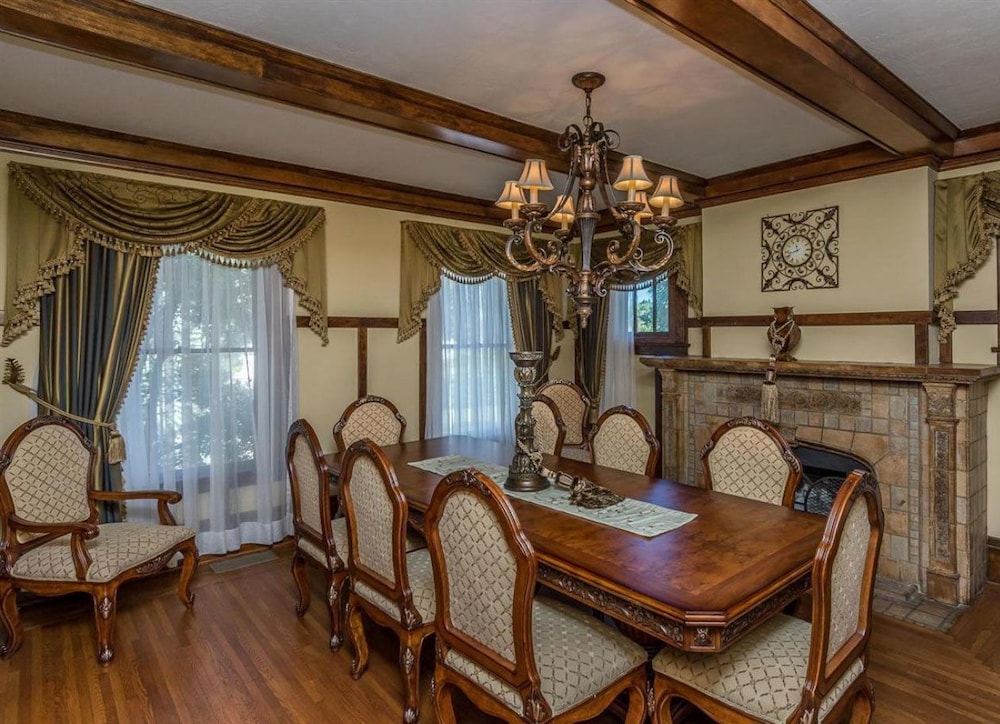 Sebring Spanish Chateau - photo 4