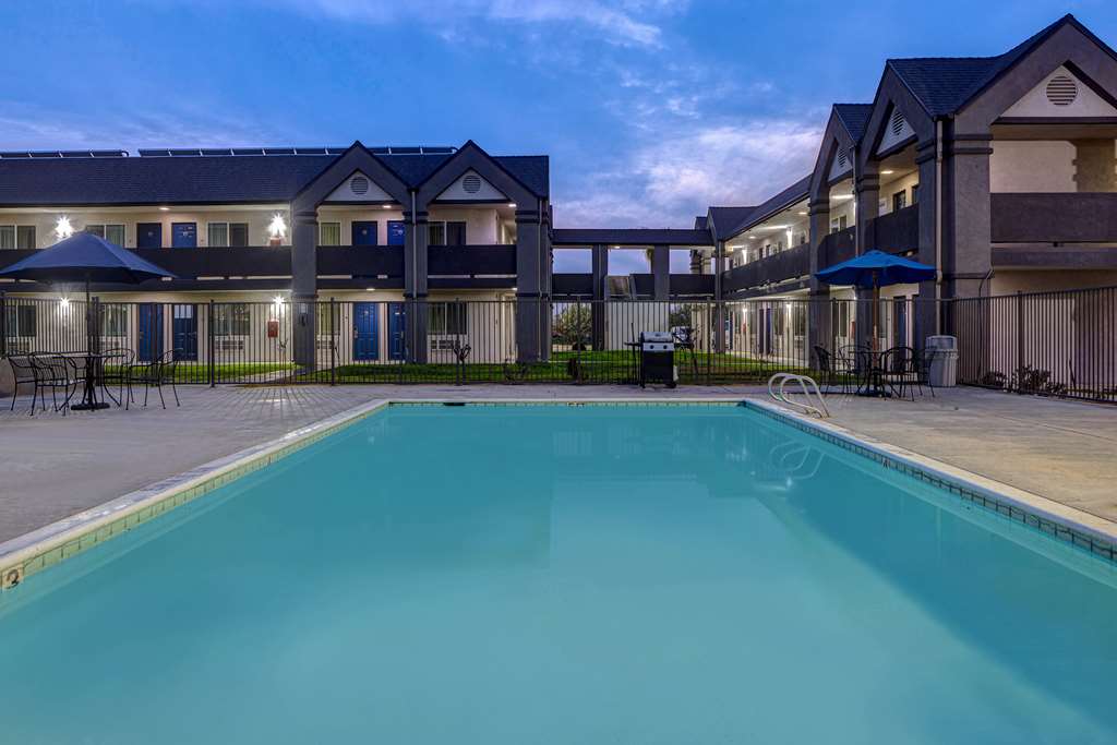 Motel 6 Buttonwillow CA Central - photo 5