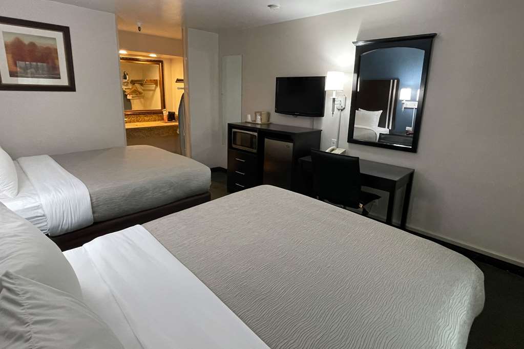 Quality Inn Ontario Airport Convention Center - photo 9