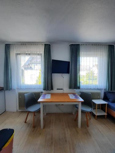 Monteurwohnung Handwerkerwohnung Jesse Bad König — hotel in Bad Koenig