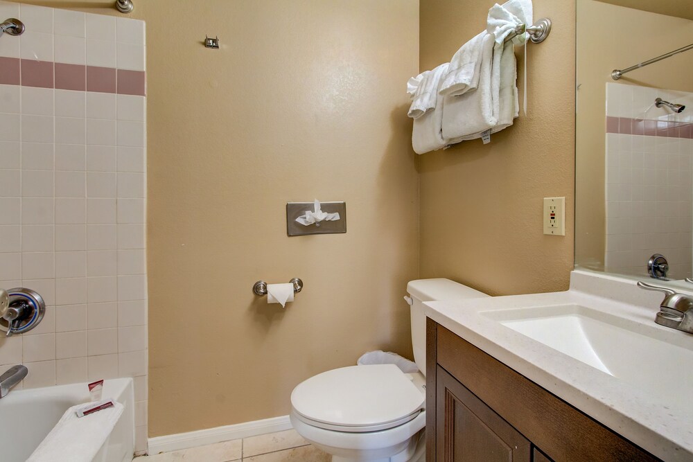 The Rita Suites - photo 28