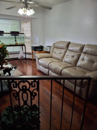 Hidden Gem on Dobson - last minute hotel in Orlando