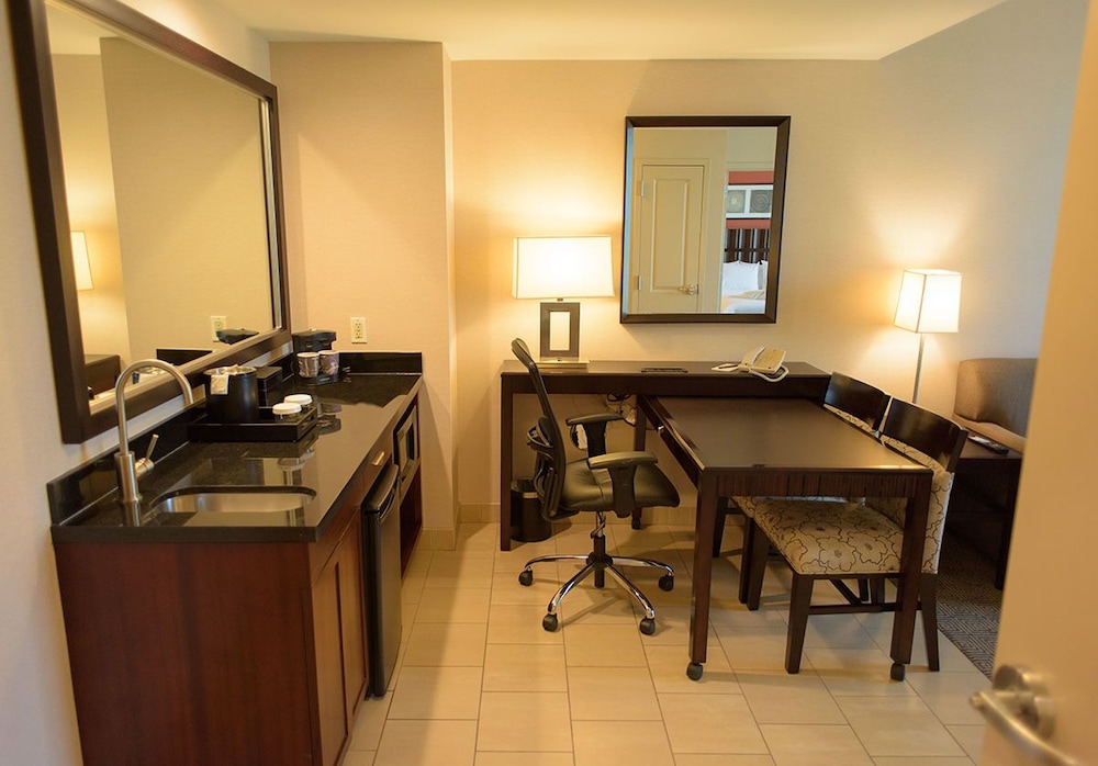 Embassy Suites Ontario Airport - photo 14